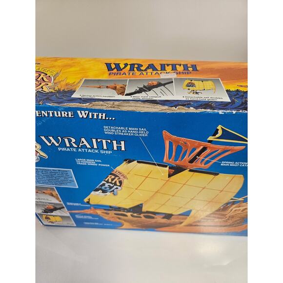 Pirates of Dark Water Wraith Attack Ship NIB Factory Sealed with action figures - Picture 6 of 11